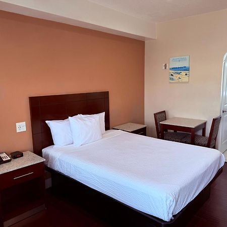 Travelodge By Wyndham Harbor City Los Angeles Luaran gambar